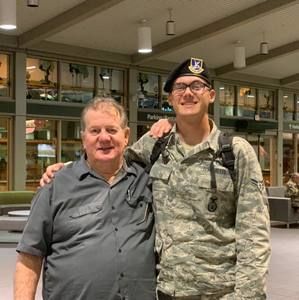 Meet your Posher, Wayne